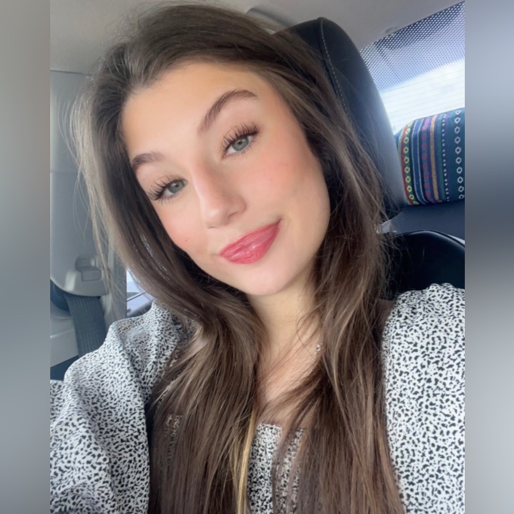 Meet your Posher, Paige